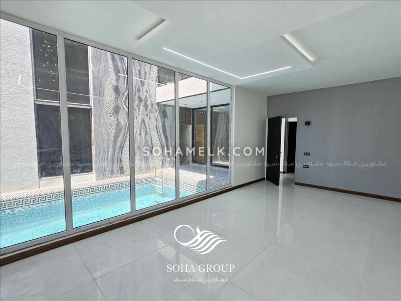 1040 متر باغ ویلای لوکس و مدرن در منطقه شهریار