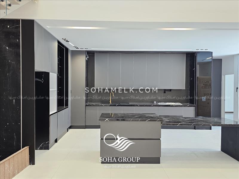 1040 متر باغ ویلای لوکس و مدرن در منطقه شهریار