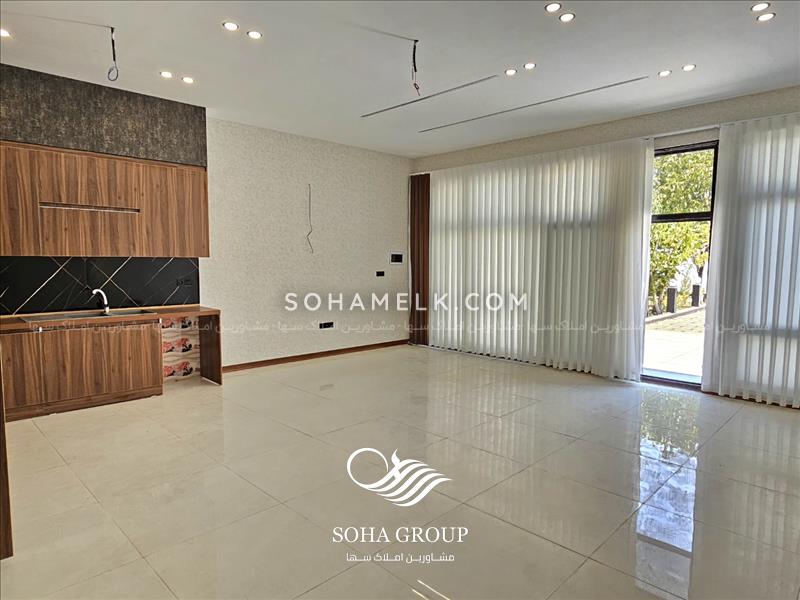 500 متر باغ‌ویلای نقلی در منطقه ویلایی کردزار شهریار