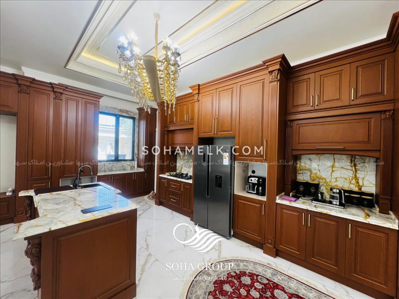 1170 متر عمارت فوق العاده لوکس در قلب شهریار