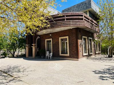 2200متر ویلا لوکس و دیدنی در منطقه کردامیر شهریار