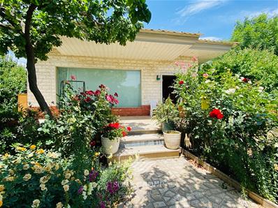 فروش باغ ویلای آباد با درختان کهن میوه در ابراهیم آباد شهریار