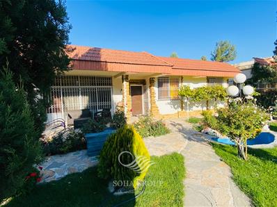 فروش باغ ویلای 918 متر در شهرک دهکده خانه ( فردیس کرج ) 