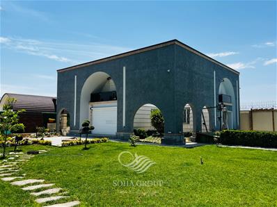 رهن واجاره سالانه  باغ ویلا 1000متری  با معماری جذاب در منطقه صفادشت