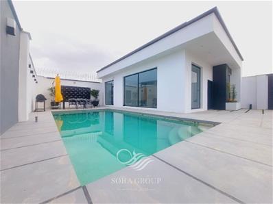 330 متر باغ ویلای نوساز و مدرن با سند تک برگ در باغدشت شهریار