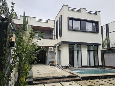 240 متر باغ ویلای نوساز در بافت ویلایی کوشکک ملارد