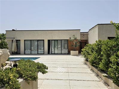 1070 متر باغ ویلای مدرن در کردامیر شهریار