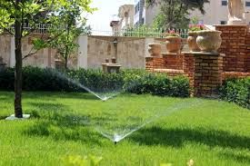 آبیاری باغ ویلا 